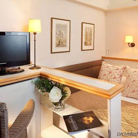 Henri Iv Rive Gauche Hotel