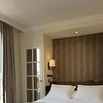 Henri Iv Rive Gauche Szálloda 3*