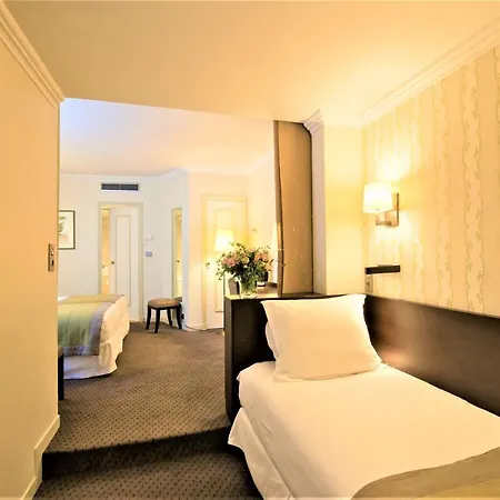Отель Henri Iv Rive Gauche 3*
