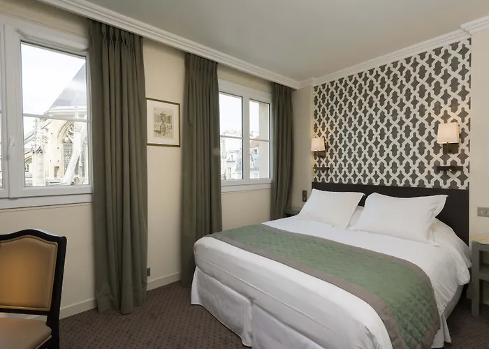 Henri Iv Rive Gauche Hotel Parigi