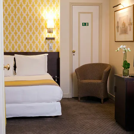 Henri Iv Rive Gauche Hotel 3*
