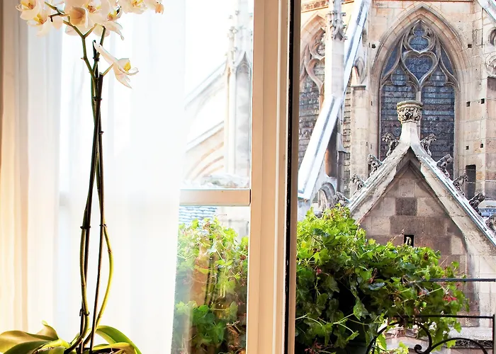 Henri Iv Rive Gauche 3* Párizs